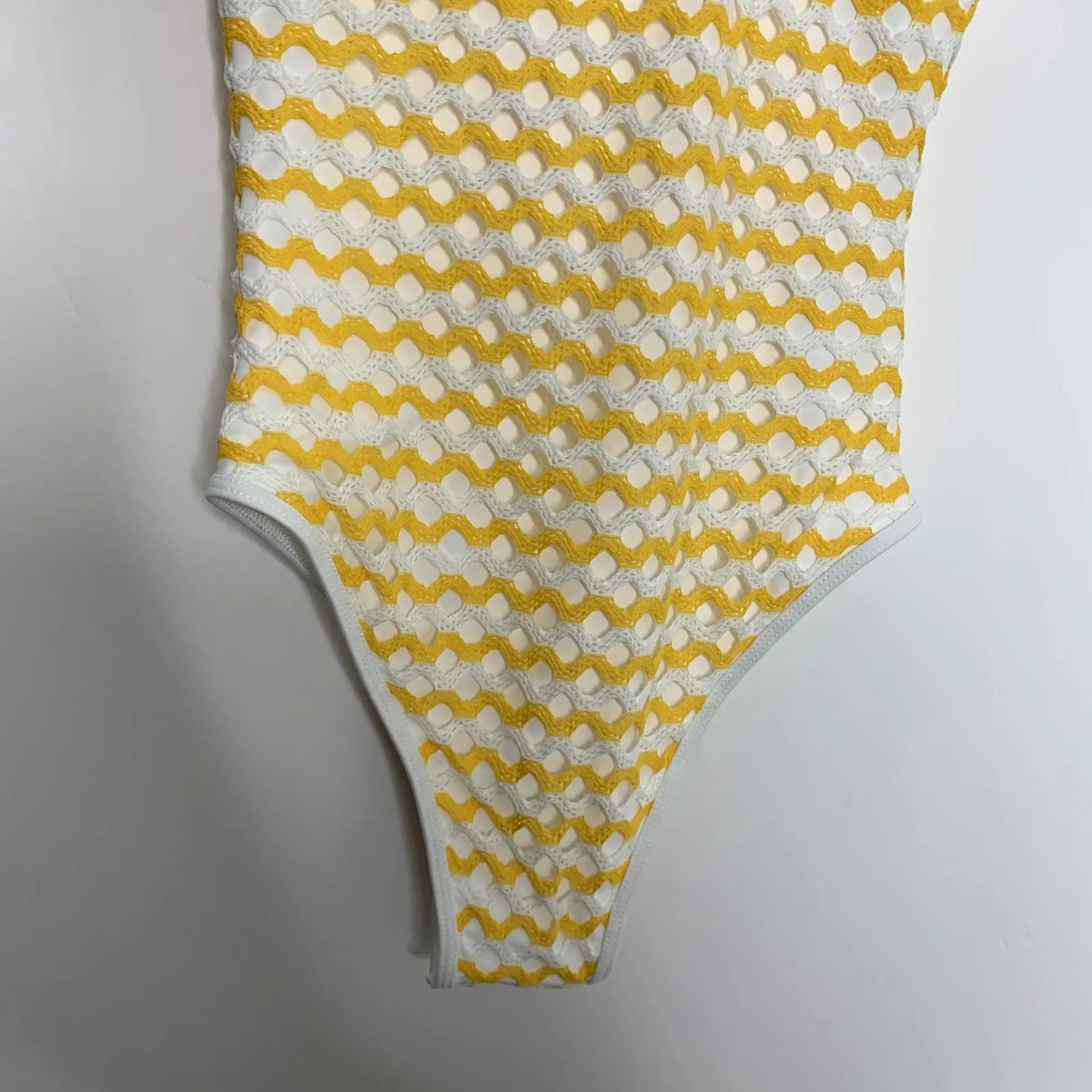 Ellejay Crochet Knit Swimsuit Womens New Yellow Size Small - Image 9