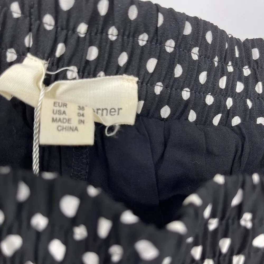 THE KORNER BLACK WITH WHITE POLKA DOTS TIERED SKIRT WITH SHORTS UNDER SIZE 4 - Image 3