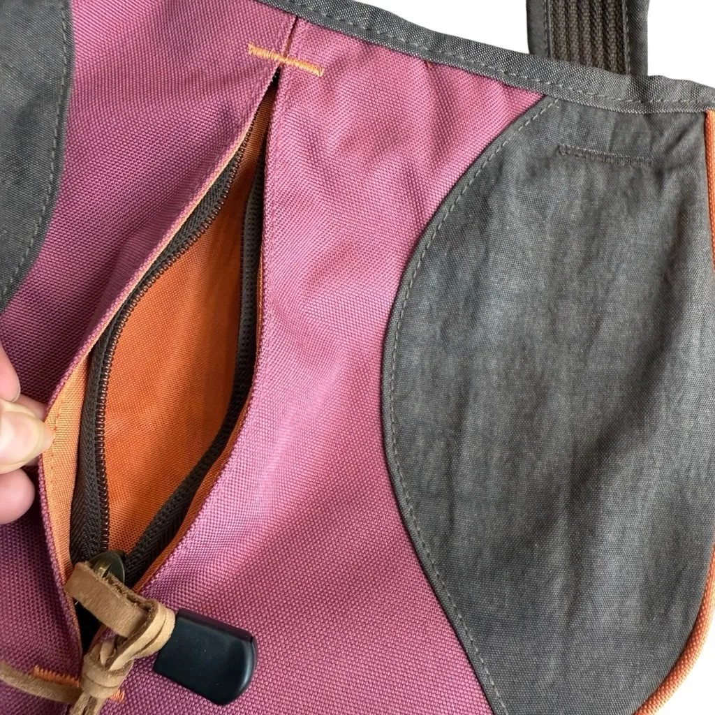 Life Is Good Canvas Shoulder Bag Maroon Brown Fall Casual Gorpcore‎ Camping - Image 4