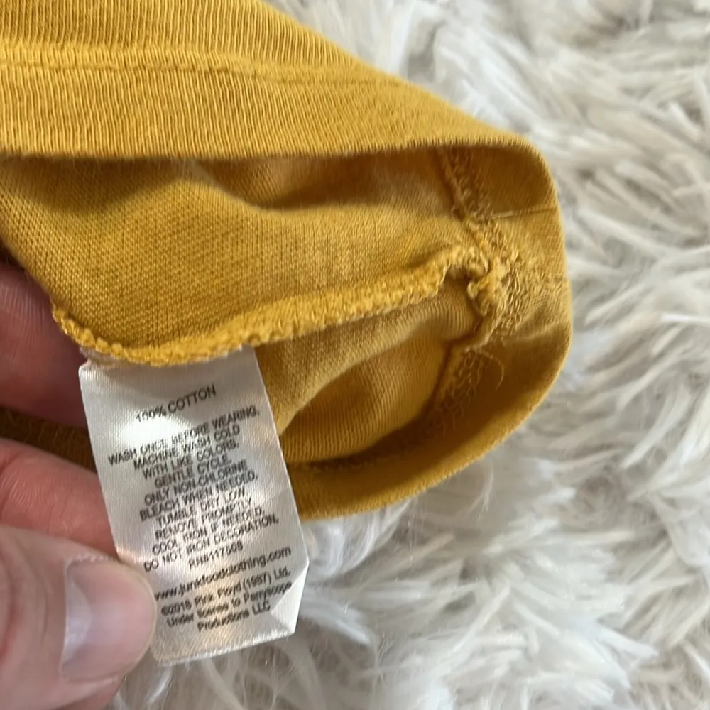 Junk food Pink Floyd animals shirt XS Gold Size undefined - Image 3