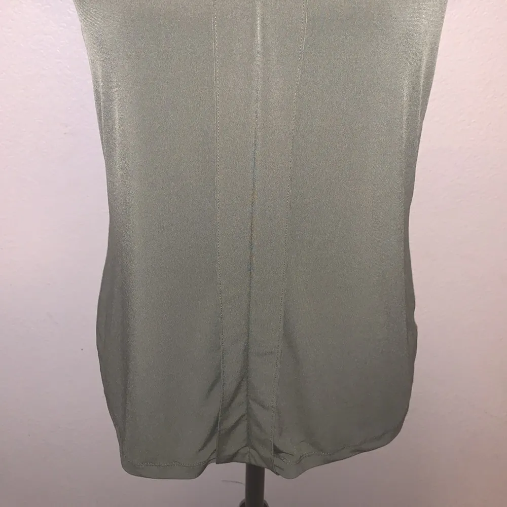 Liz Claiborne Career army green keyhole short sleeve blouse - Image 3