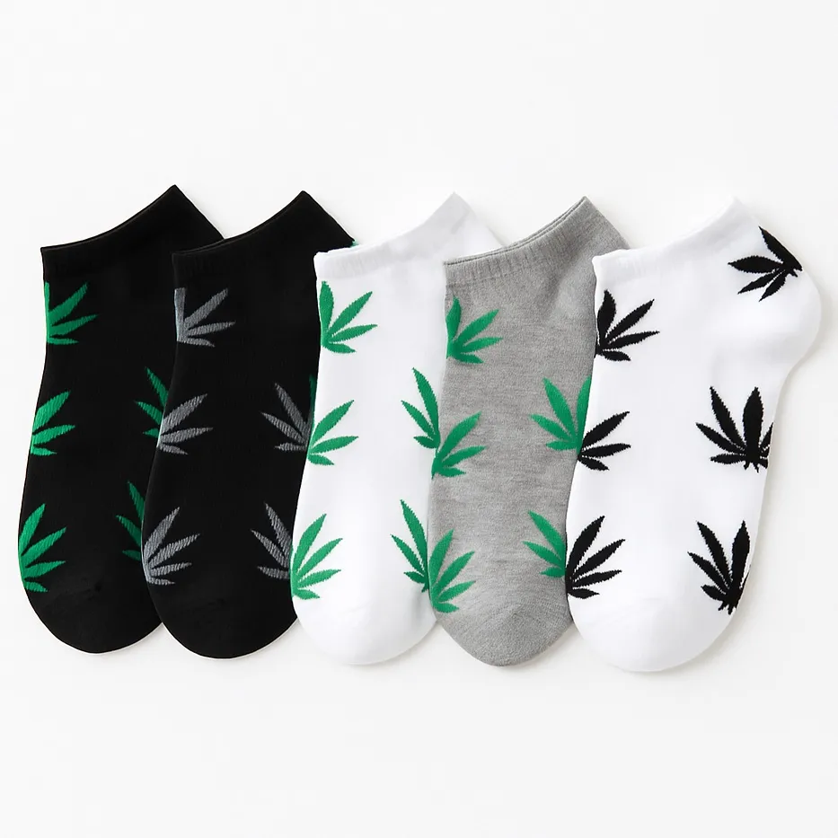 Leaf Print Ankle Socks – 5 - Image 4