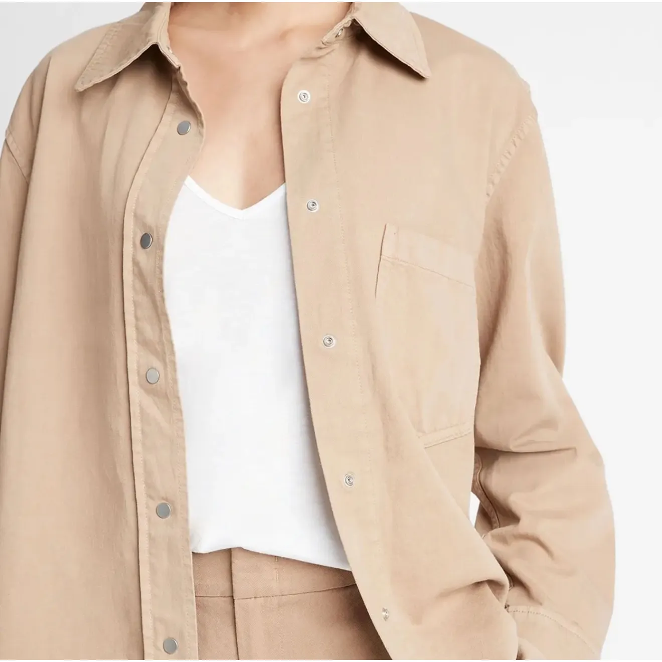 Vince New! ‎ Beige Snap Front Twill Overshirt Medium $425 - Image 7