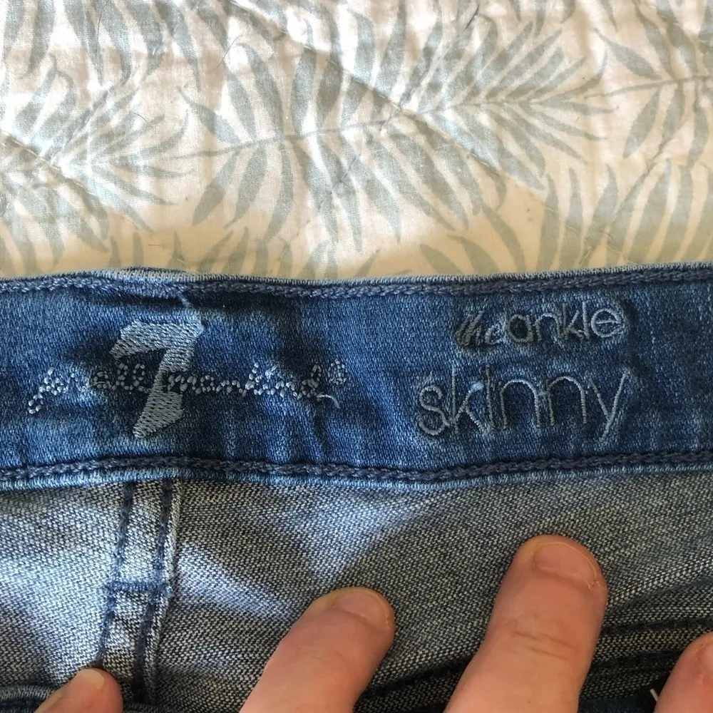 7 for All Mankind size 32. - Image 9