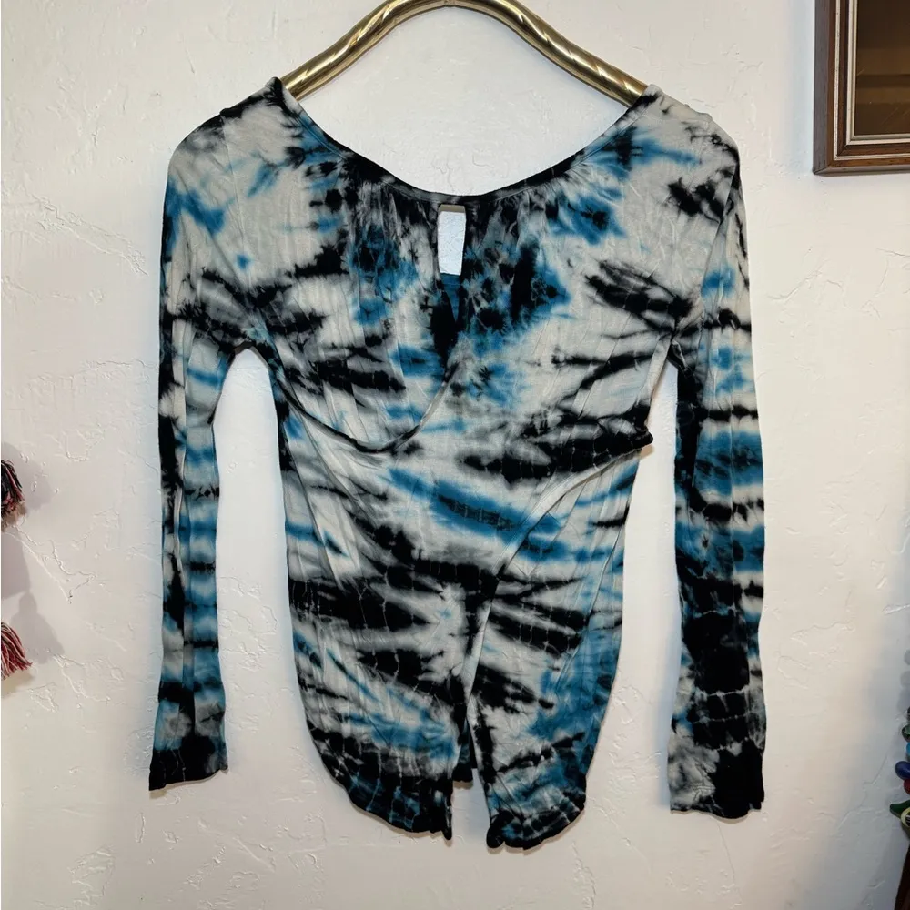 YOUNG, FABULOUS & BROKE TIE DYE LONG SLEEVE SHIRT OPEN BACK SMALL LAYERING EUC - Image 5
