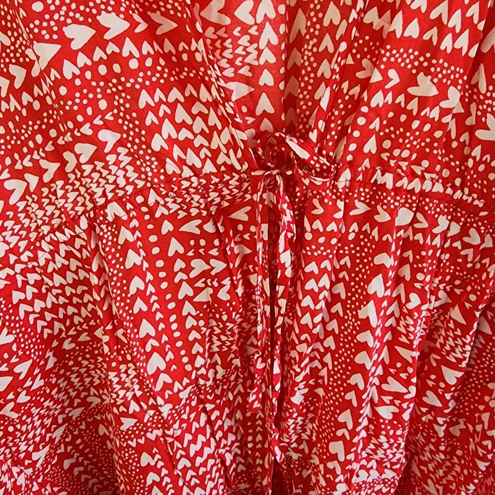 NWT Victoria Secret Women's One Size Kimono Open Front Top Red White Heart Tie - Image 3
