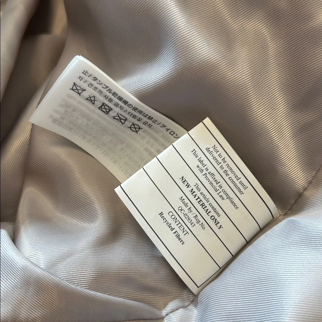 Abercrombie and Fitch Size Small NWT Faux Fur Shawl Collar Snap Jacket Coat - Image 12