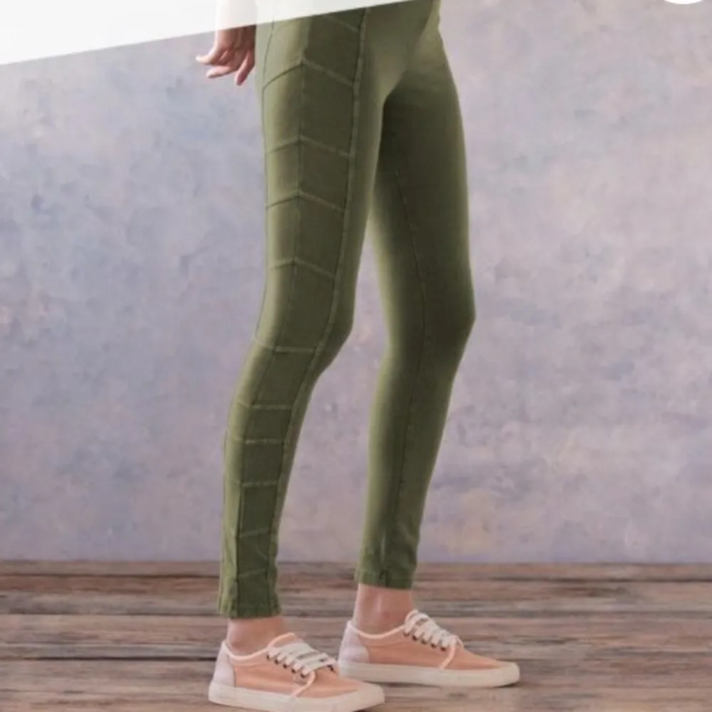Evolution Sundance legging it thyme spring Nwt size S classic casual fall boho Green - Image 5