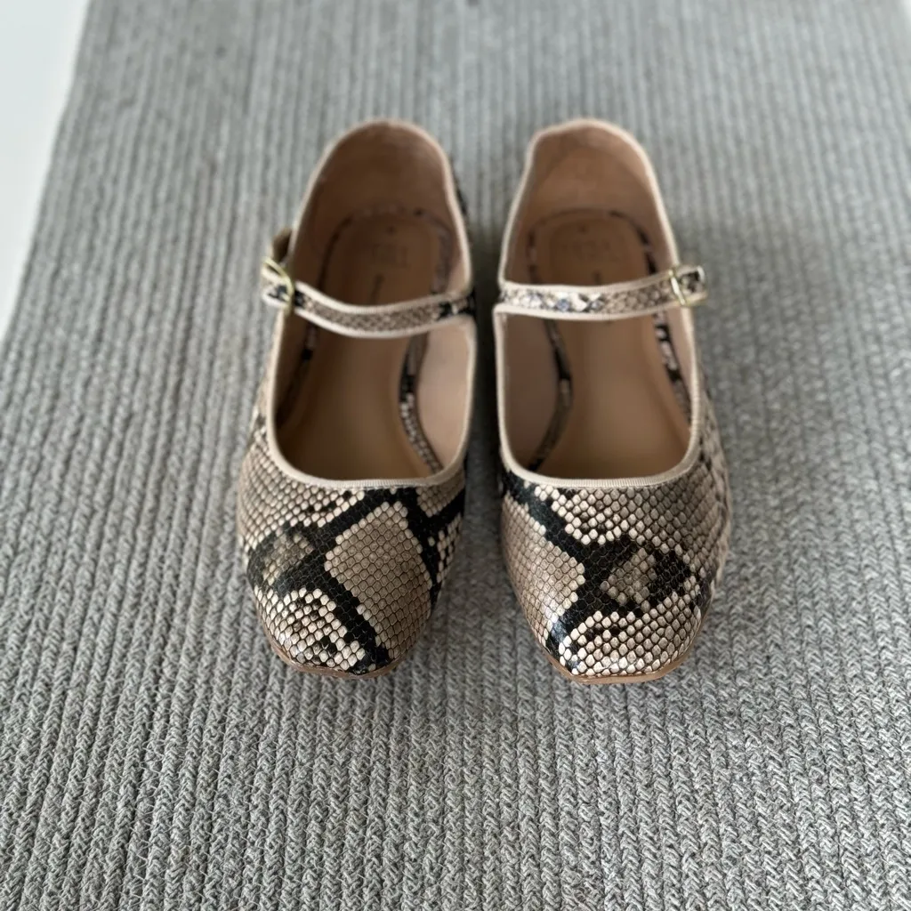 Time and Tru Black Brown White Snakeskin Square Toe Maryjane Ballet Flats Sz 8 - Image 2