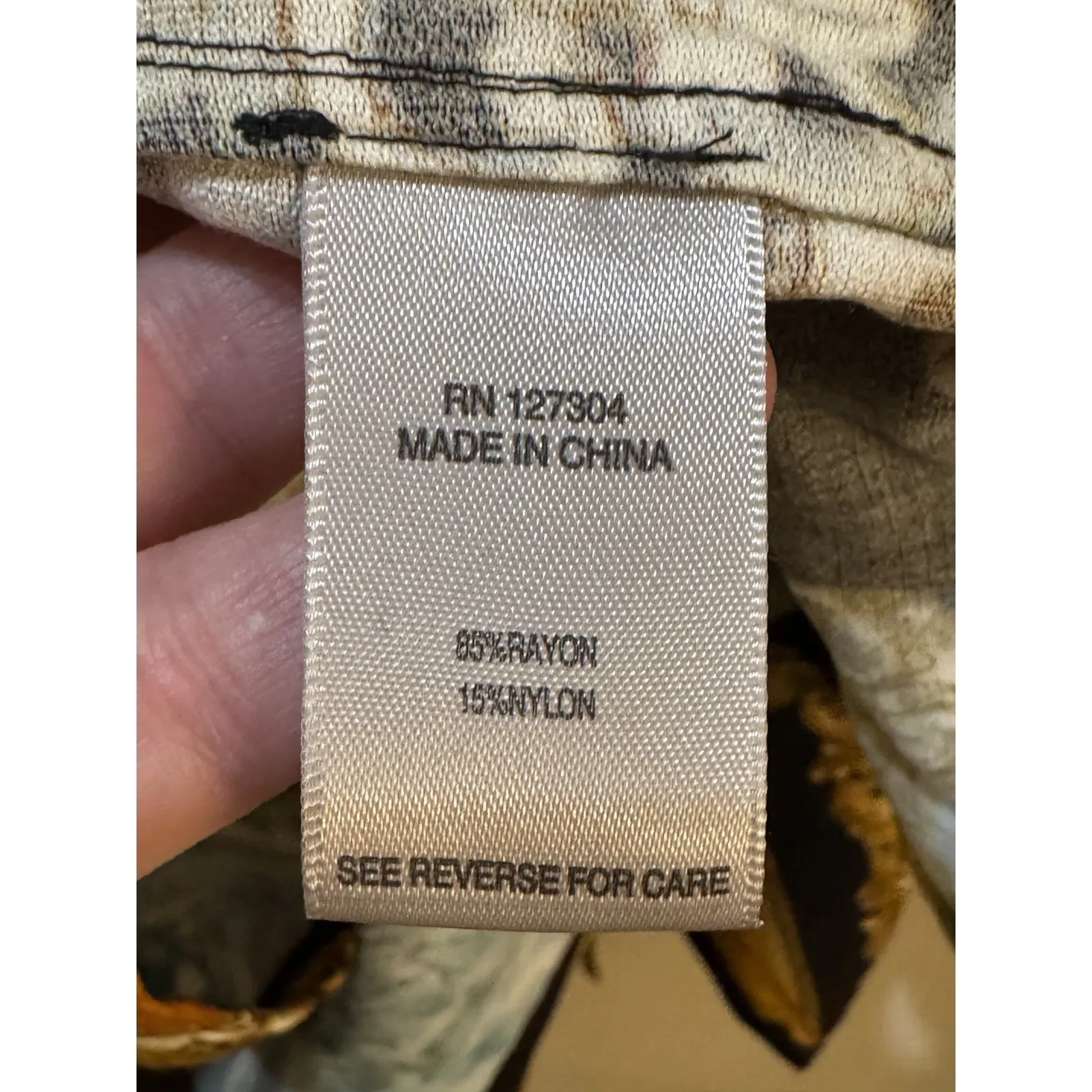 John Mark Printed Wire Collar Cinch Tie Sleeve Button Front Top Size 2X Frames - Image 7