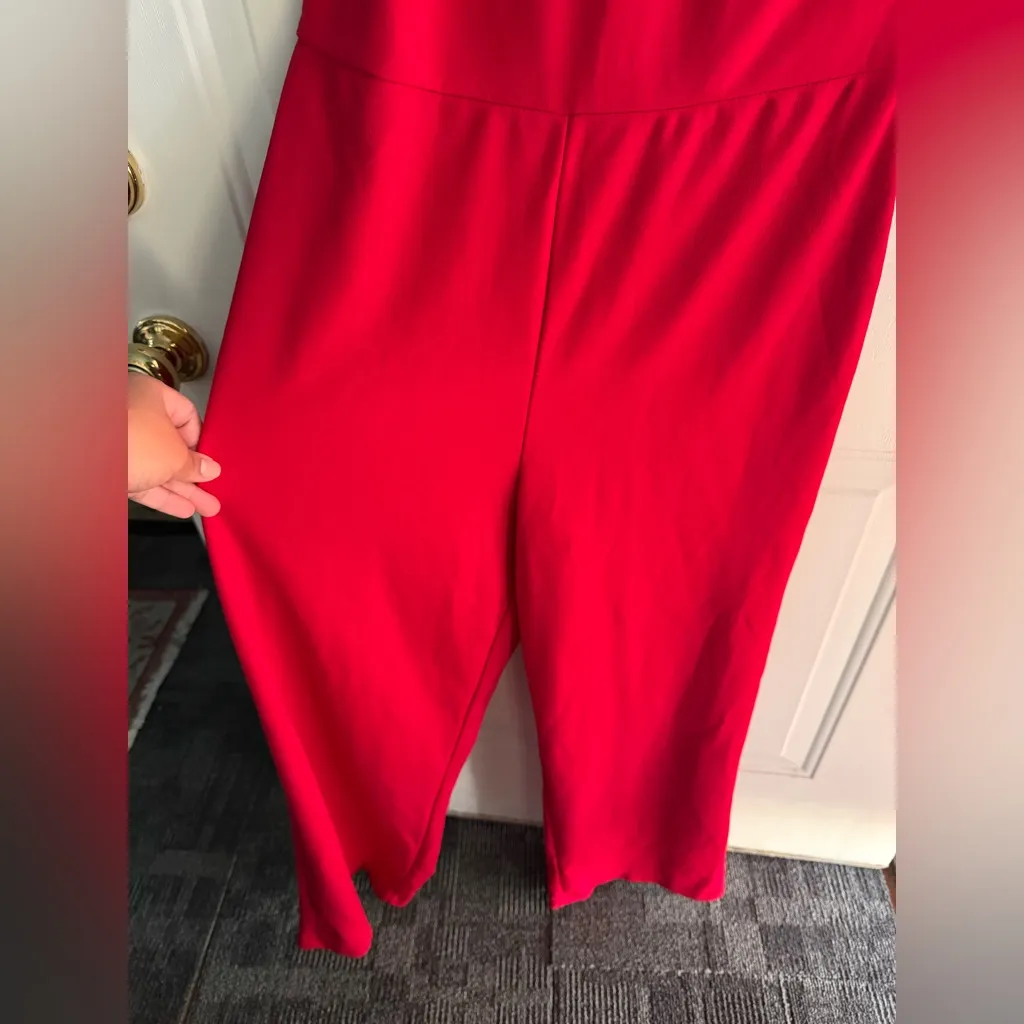 BEBE Red Halter Ruffle Wide Leg Women’s Jumpsuit ❤️SIZE 10❤️ - Image 6