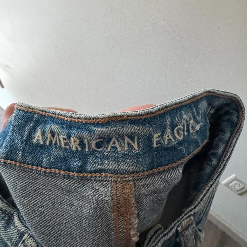 American Eagle Mom Jeans Distressed Size 000 - Image 6