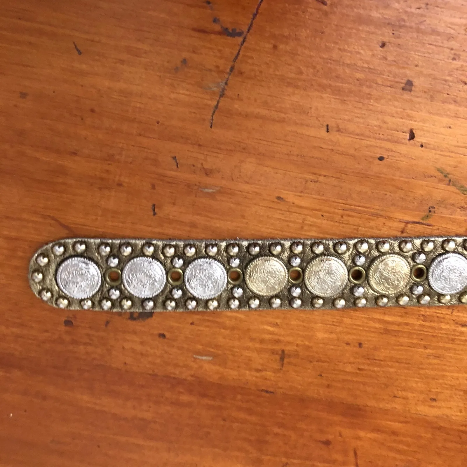 Sandcastle New York Rock n Roll Studded Leather Belt with Gold Silver Conchos - Image 16