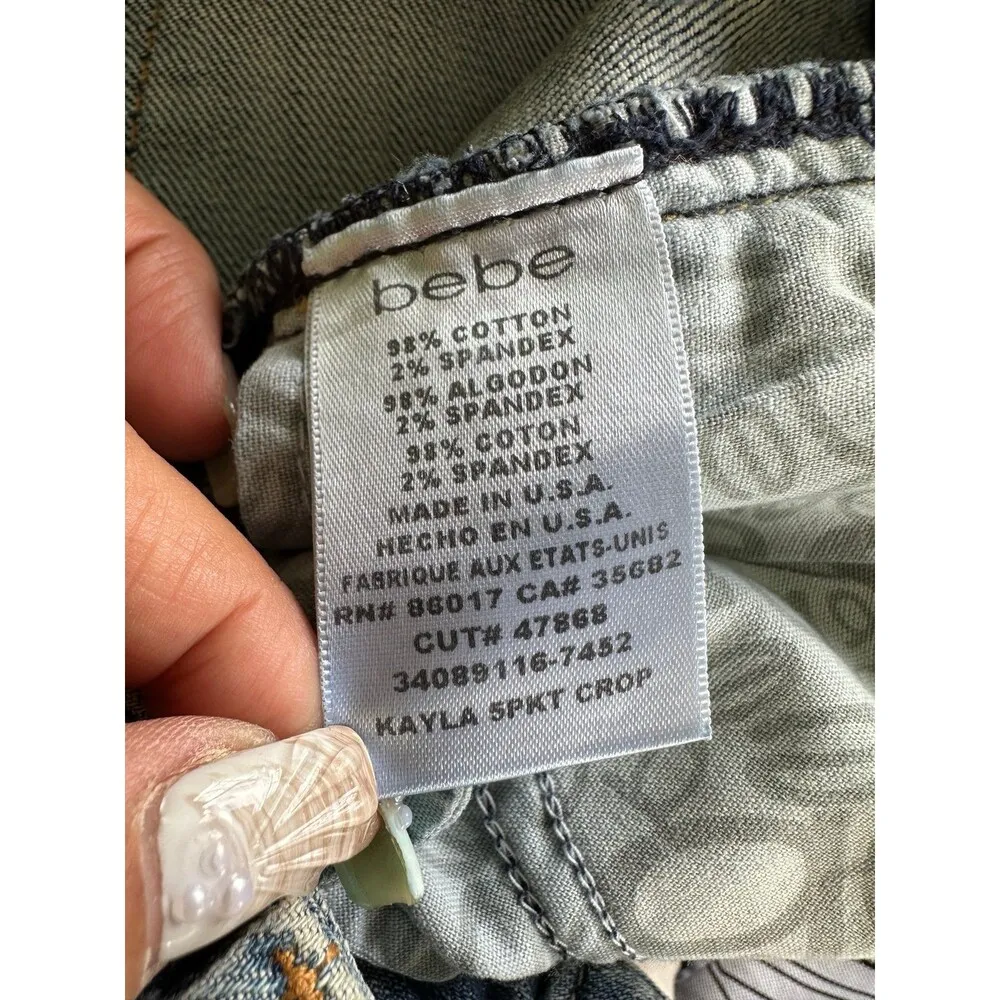 Vintage Y2K Bebe Kayla 5 Pocket Cropped Capri Medium Washed Denim Jeans 28 - Image 6