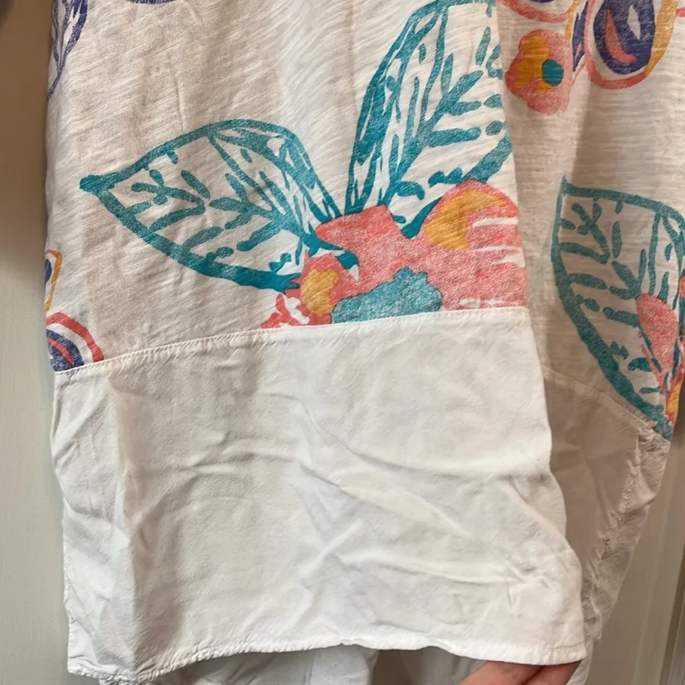 Fresh Produce Quarter Sleeve Pastel Floral Layered Top - Size Small - Image 4