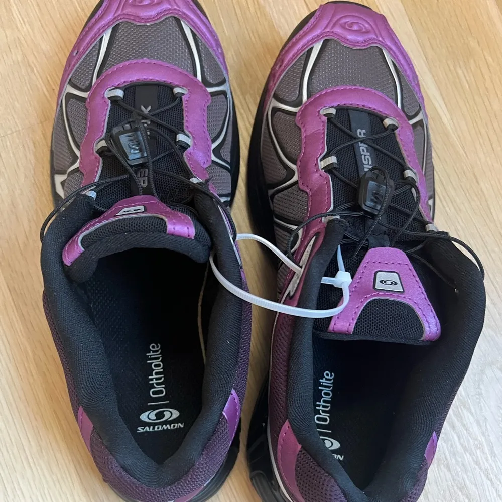 Salomon Hiking Women XT-WHISPER size 9 nwot - Image 5