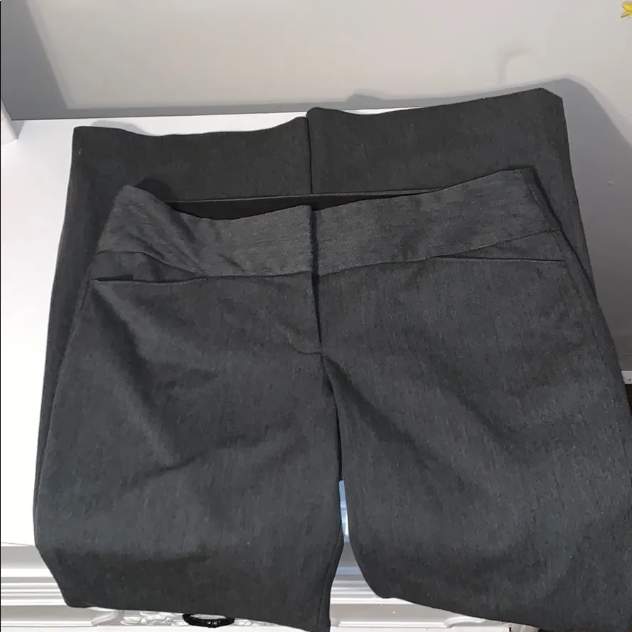 Size 10 jacket and size 6R pant Express suit - Image 3