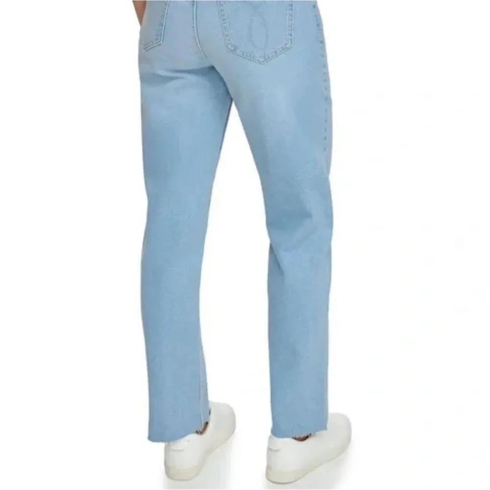 Calvin Klein Ladies Straight Hi Rise Light Wash Jeans, Size 10, New with Tag - Image 6
