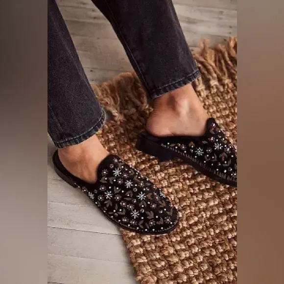 Free People Cosmic Velvet Loafer Mule Size US 6 - Image 2