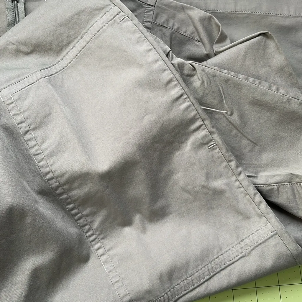 Everlane Women’s Puff‑Sleeve Midi Dress – Sage Green, Size M” - Image 5