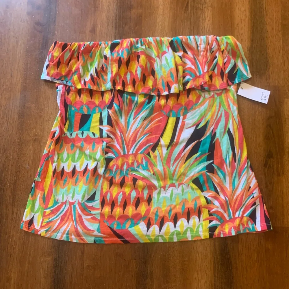 Versona Romper NWOT Large Multi Color Vertical Stripe Shorts Adjust. straps - Image 8