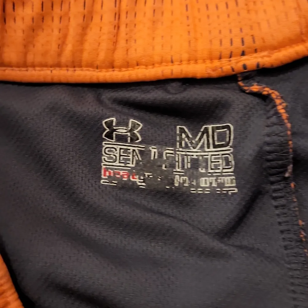 Under Armour CSU Shorts SIZE M - Image 3