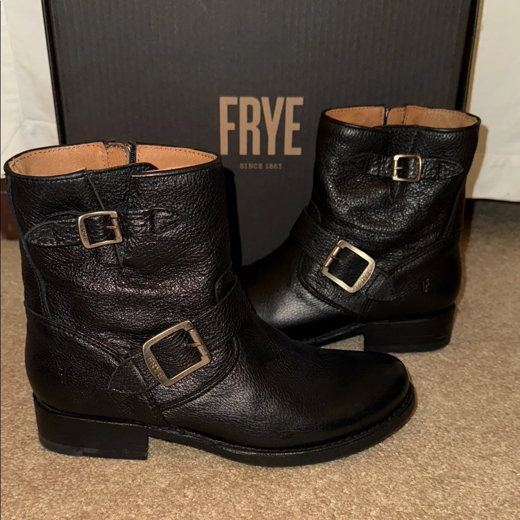 Frye Women’s Vicky Leather Moto Boots - Image 3