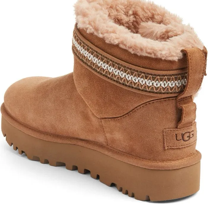 NWOB UGG Classic Ultra Mini Alpsey Boots in Chestnut Brown - Image 2