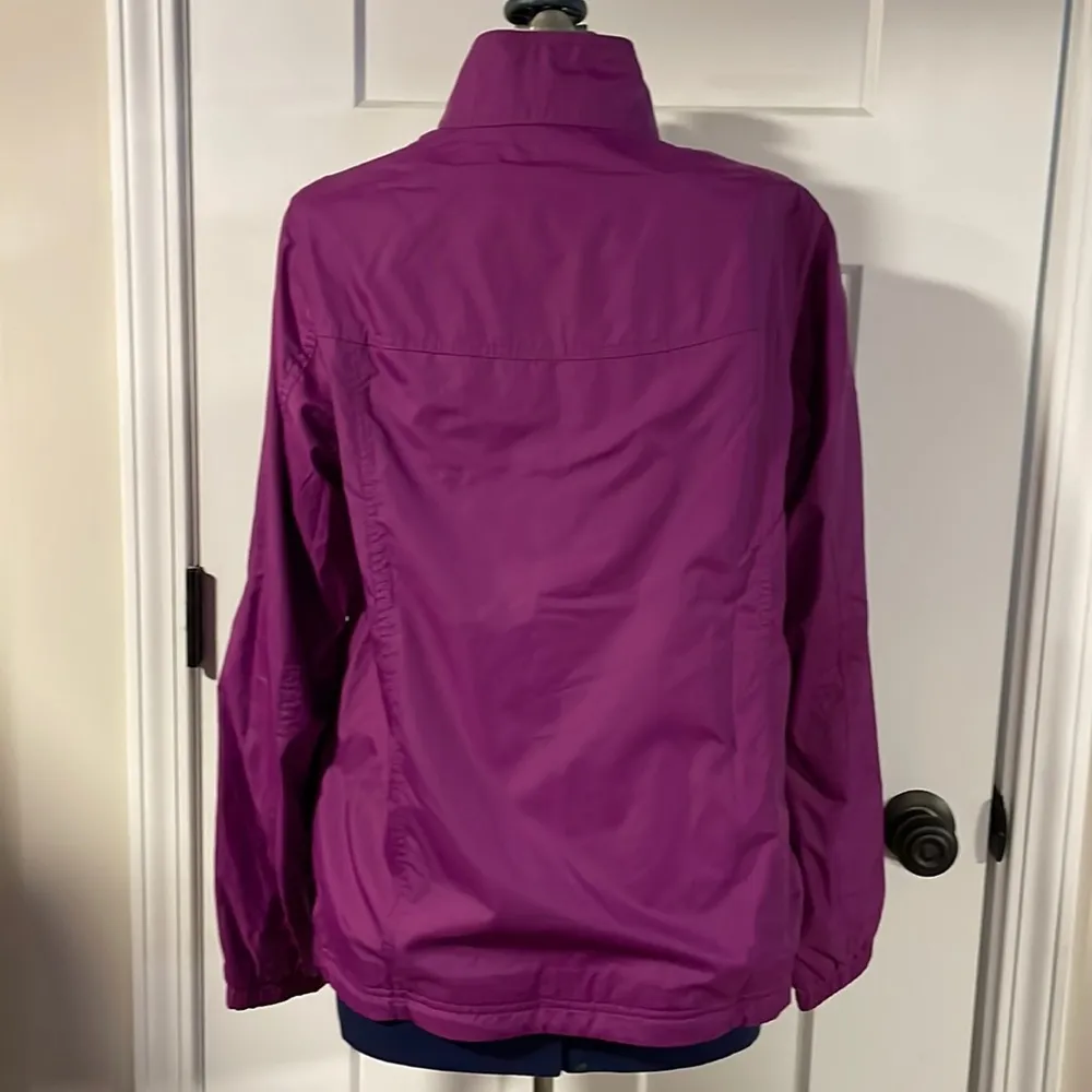 LLBean Women’s Full Zip Rain Jacket/Windbreaker Sz XS - Image 2