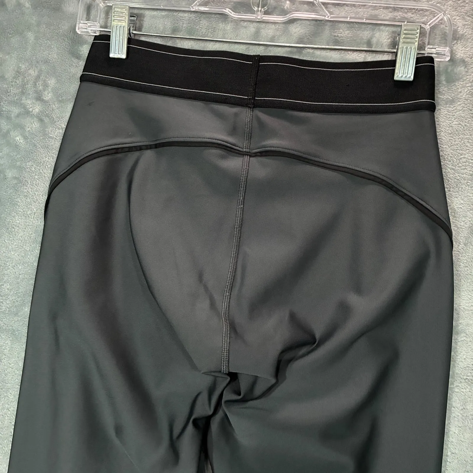 EUC Alo Yoga Airlift High-Waist Suit Up Legging Anthracite Athletic Women's L - Image 6