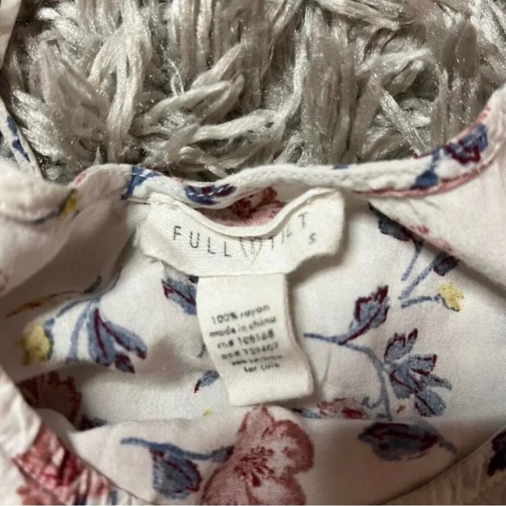 Full Tilt By Tilly’s Floral Ruffle Multi Color Tank Cami Top Coquette Size Small - Image 8