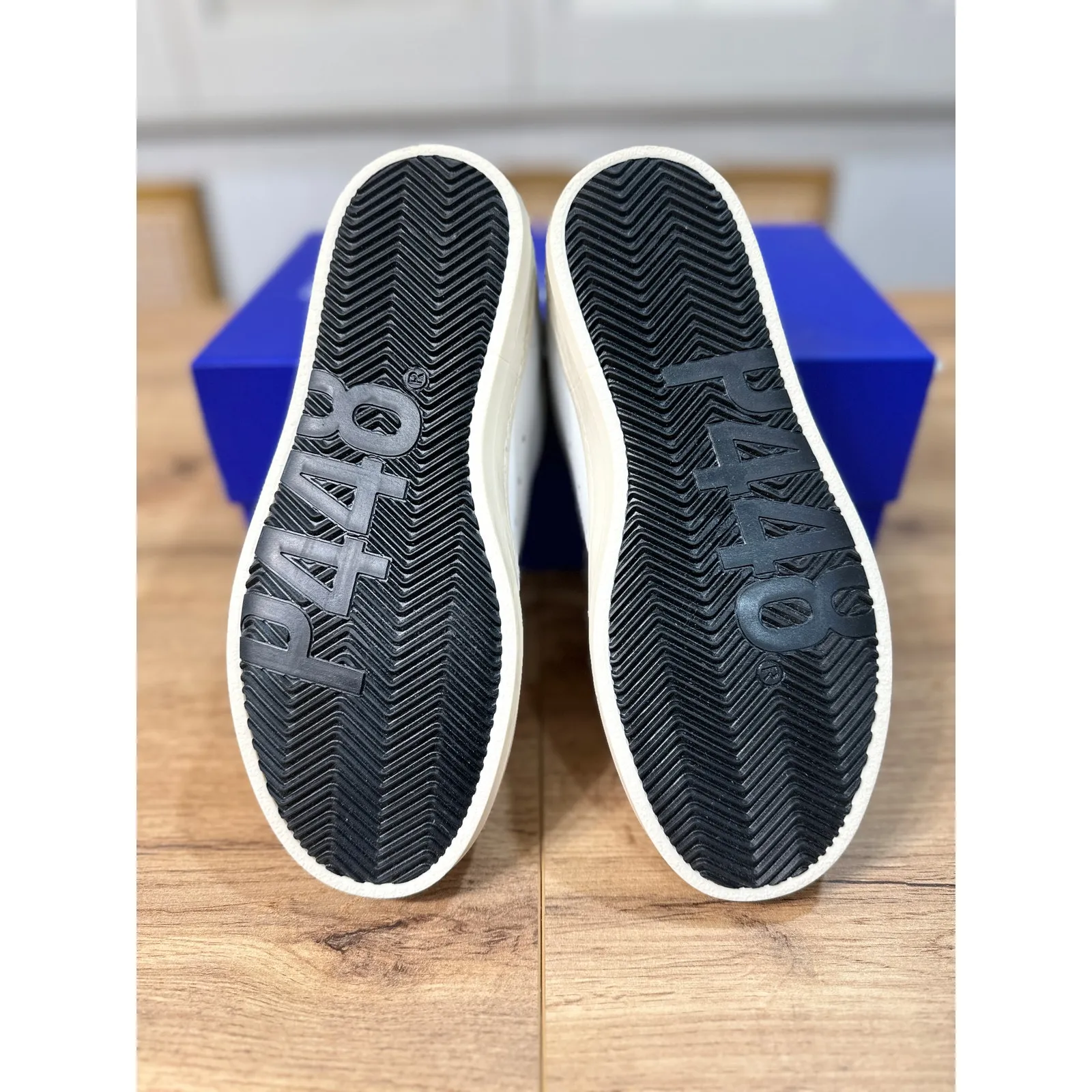 P448 John Sneakers Cheetah Accent Leather Upper Size 36 EU 6/6.5 US NIB Italian - Image 9