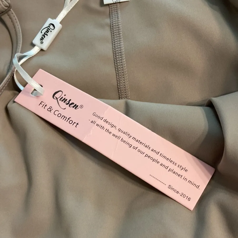 QINSEN tan/ gray Slip Dress size L brand new length 27” adjustable stripe Brown Size L - Image 6