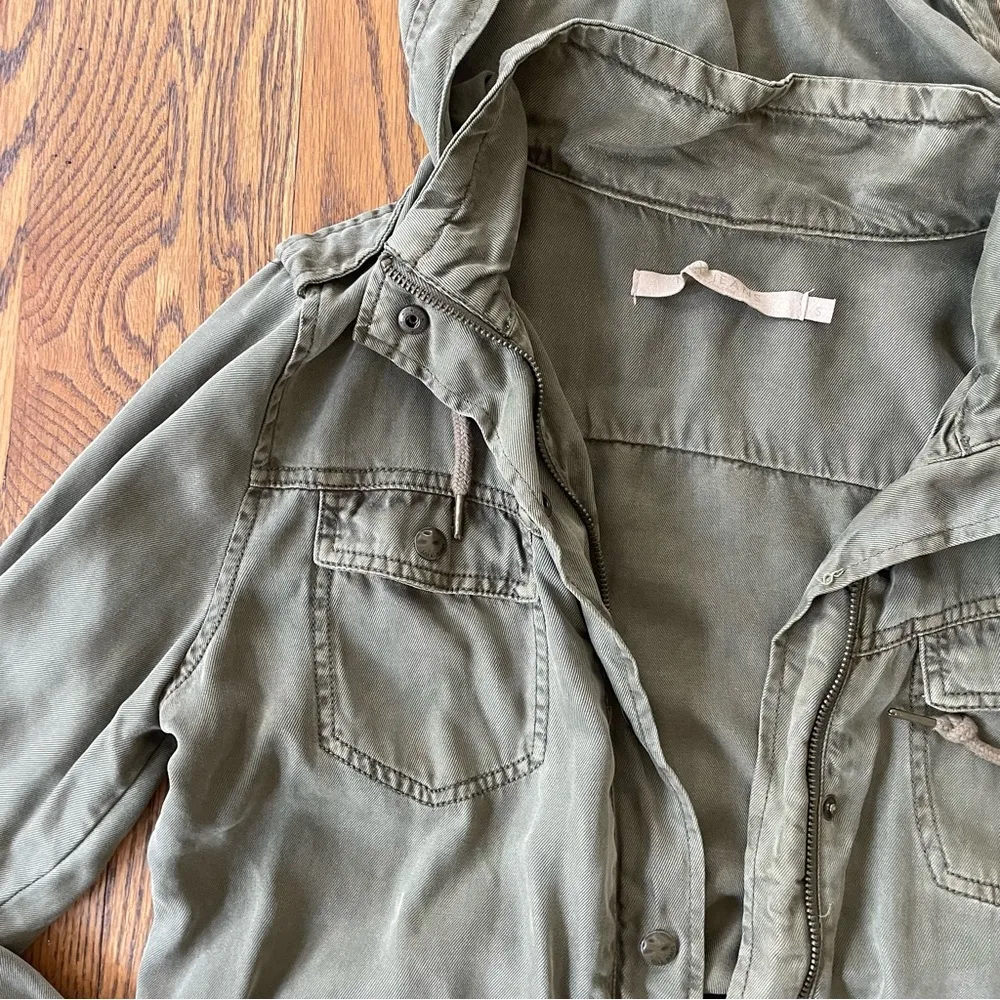 Olive Utility Jacket - Image 12