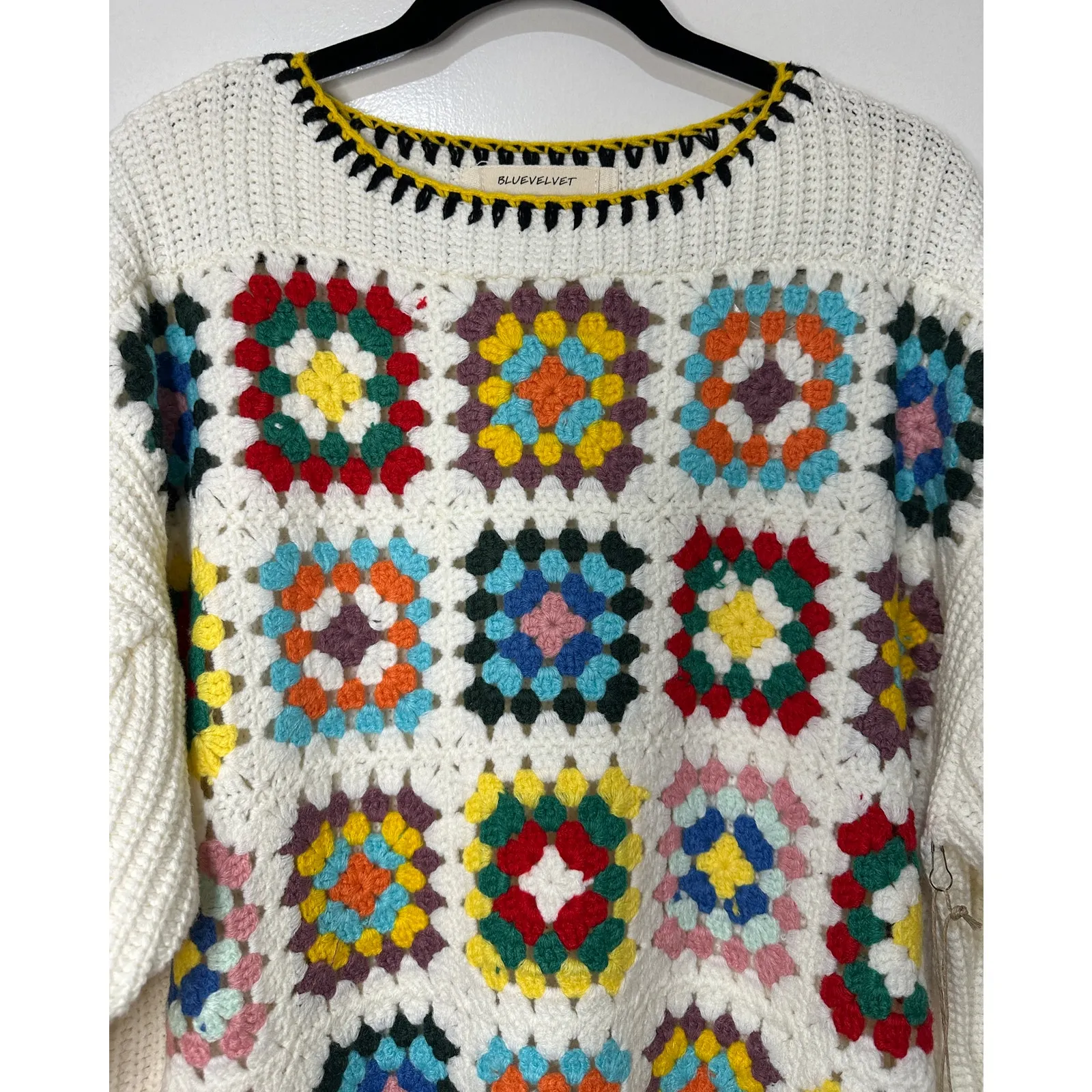 Blue Velvet Brianna Granny Square Knit Long Sleeve Sweater White Multi Small NWT - Image 3