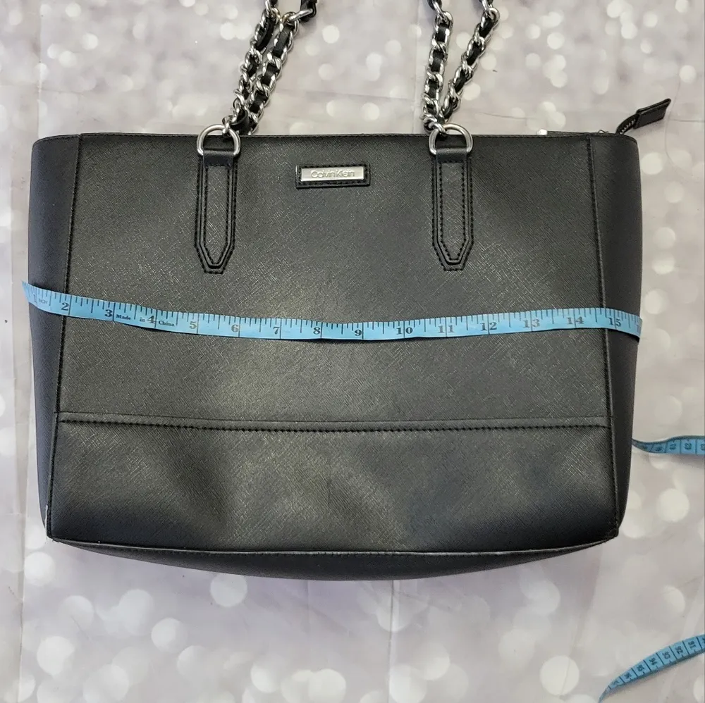 Calvin Klein  Tote Bag - Image 7