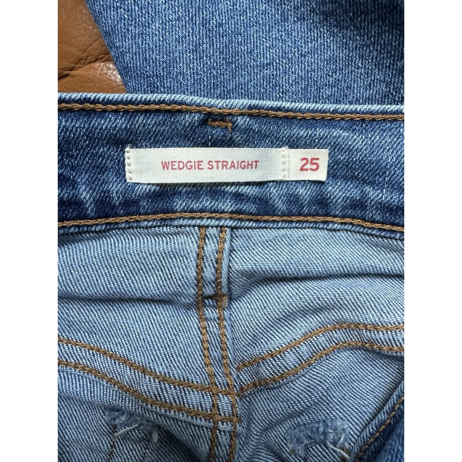 Levi’s Wedgie Straight Button Fly Jeans Women’s Size 25 High Rise/ - Image 8