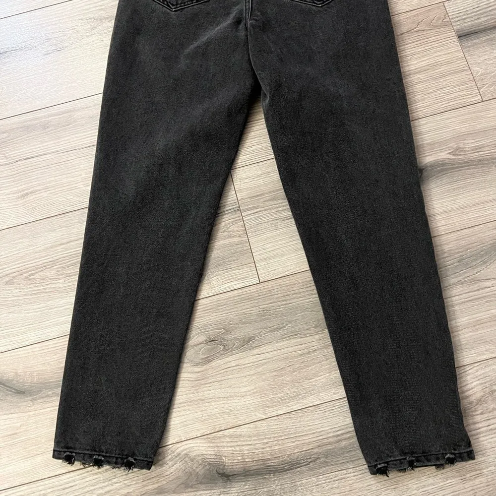 Princess Polly PP-DNM Zaiden Straight Leg Denim Jeans | Faded Black | US 4 - Image 6