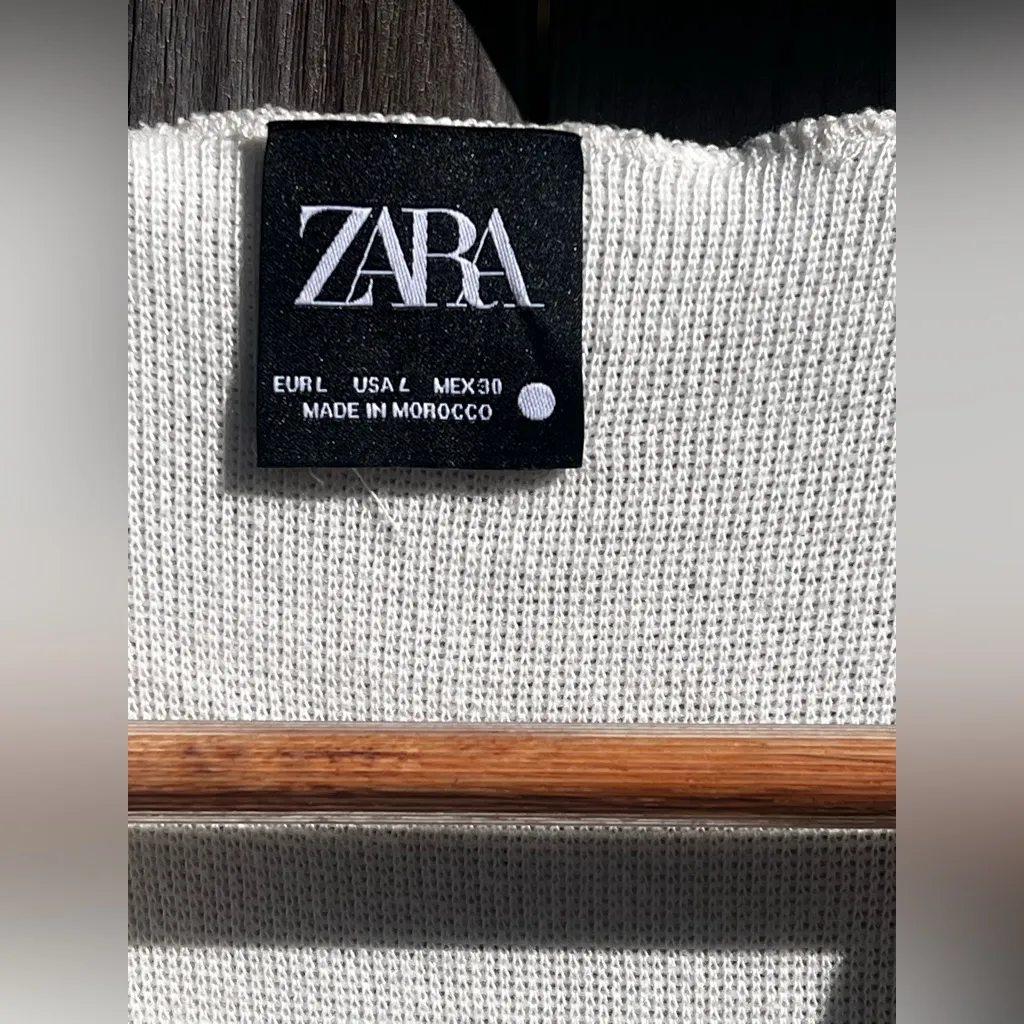 Zara Women’s Cardigan Sweater - Image 7