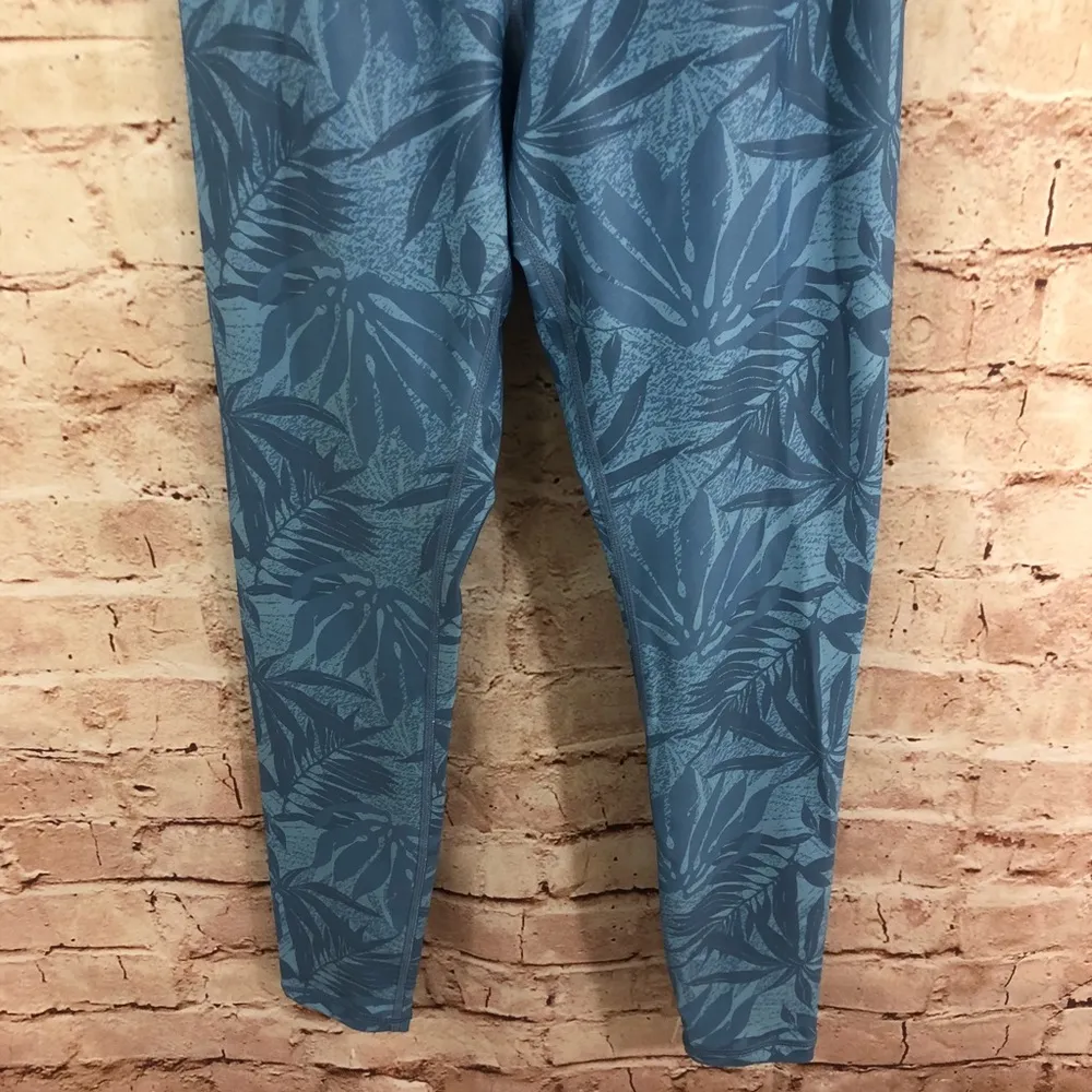 NWT P’tula High Waist Leaves Swift 7/8 leggings - Image 3