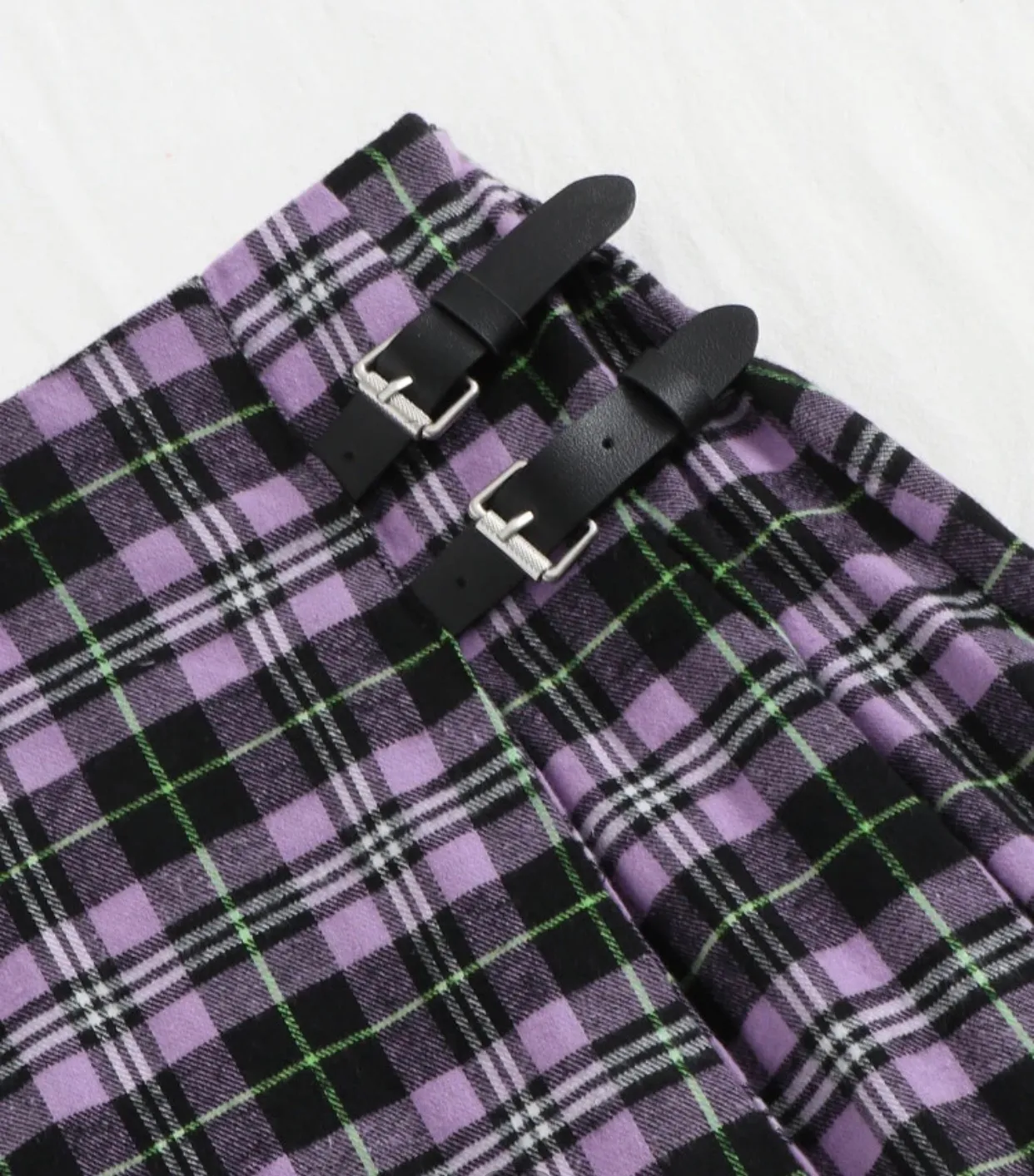 SheIn  Tartan Print Pleated Skirt - Image 2