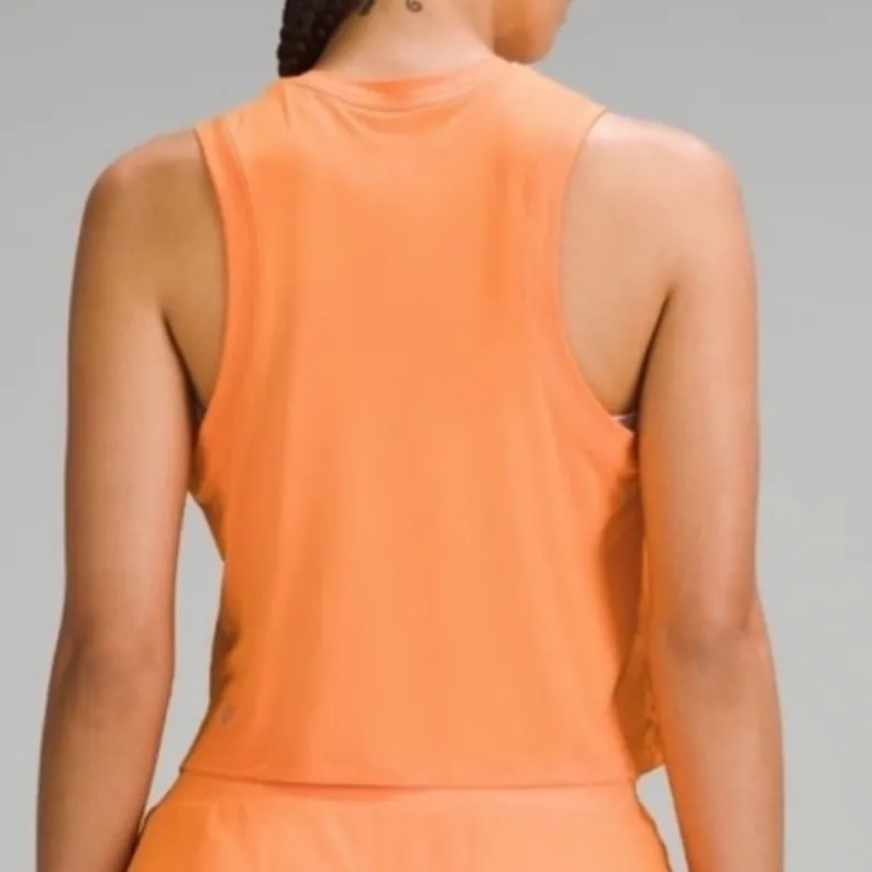 Lululemon Women’s Ultralight Waist-Length Tank Top Sleeveleee in Orange Size 2 - Image 2