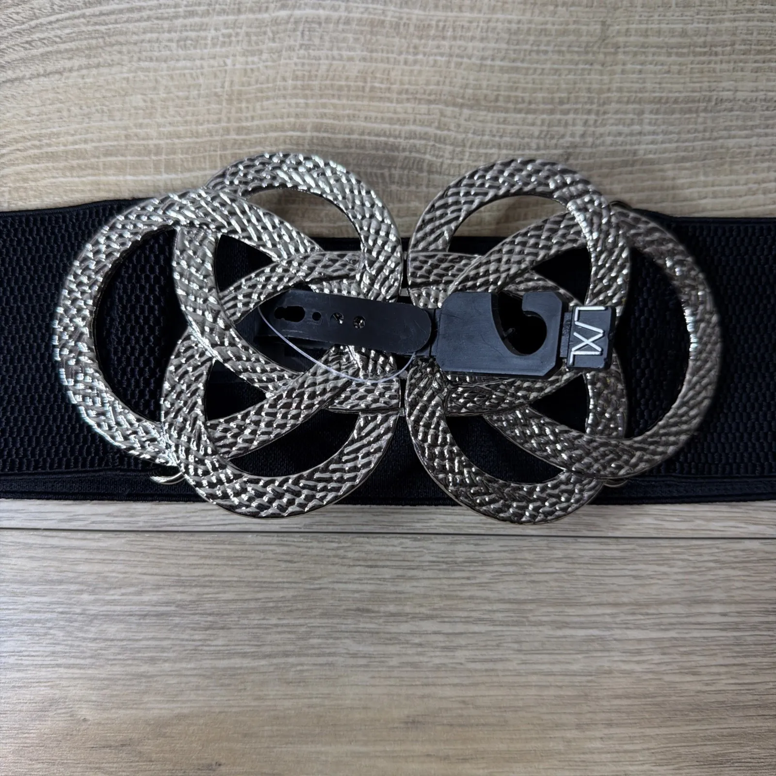 Belt L/XL Black Wide Elastic Cinch Silver Leaf Flower Buckle Retro Glam Goth - Image 3