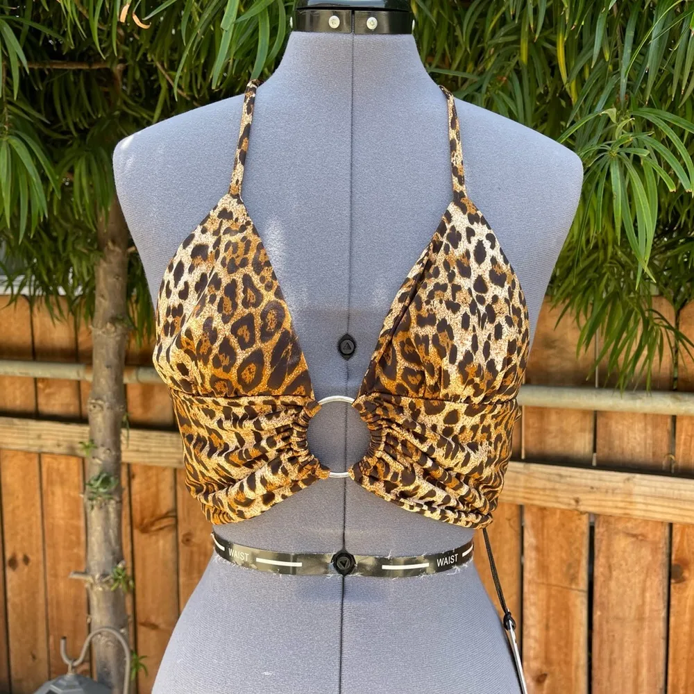 I.AM.GIA KIKI Leopard Crop Top size S - Image 3
