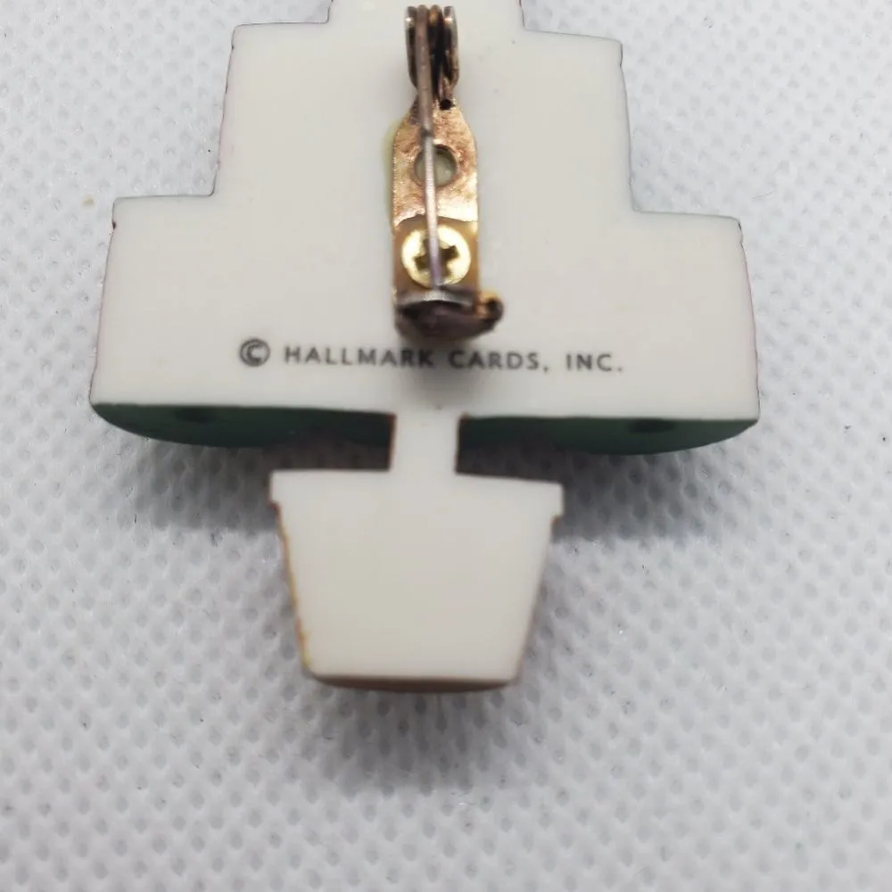 Hallmark Christmas Tree Brooch - Image 5