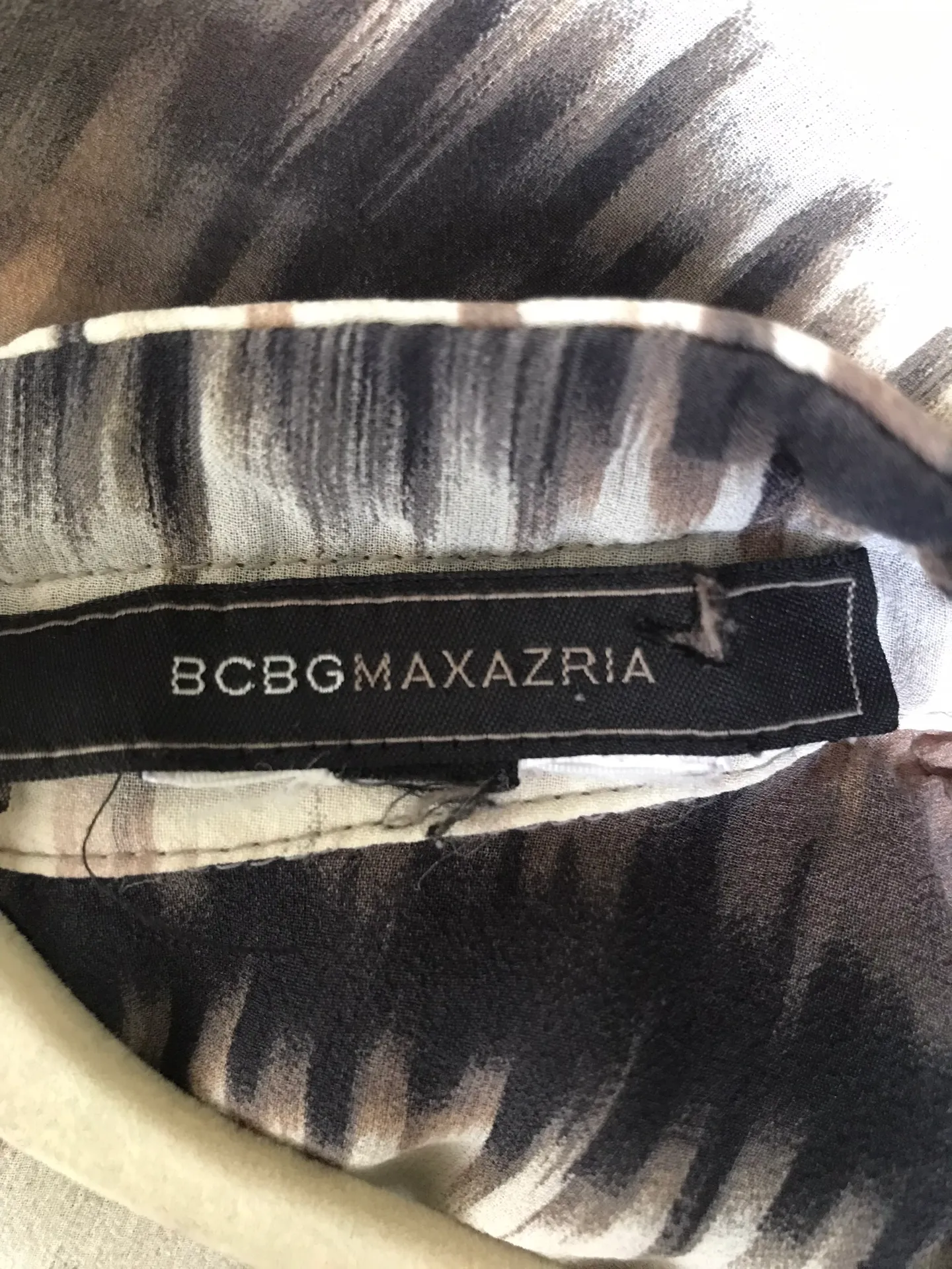 BCBGMAXAZRIA Sheer Longsleeve - Image 4