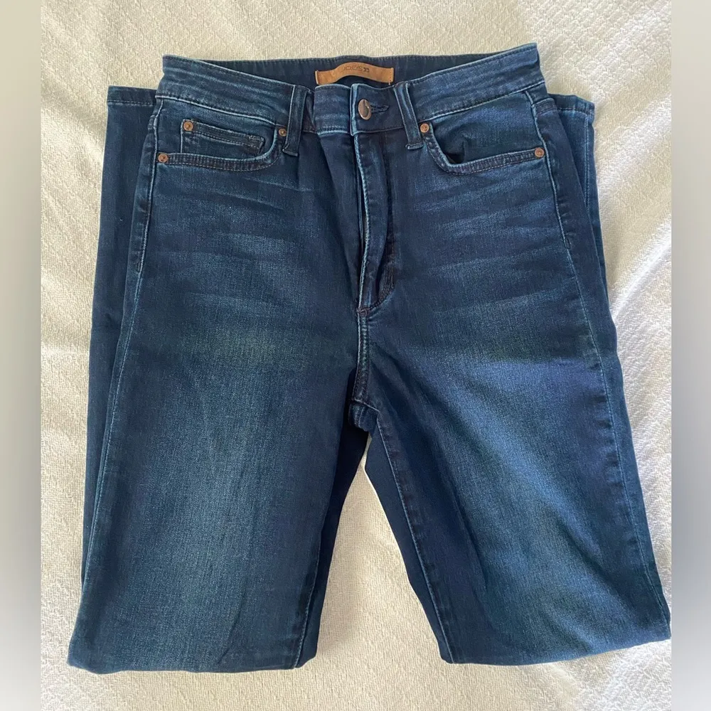 Joe’s Jeans high-rise Charlie skinny jeans in excellent condition! - Image 2