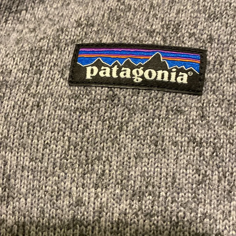Patagonia Gray Quarter-Zip Pullover Size Small - Image 3