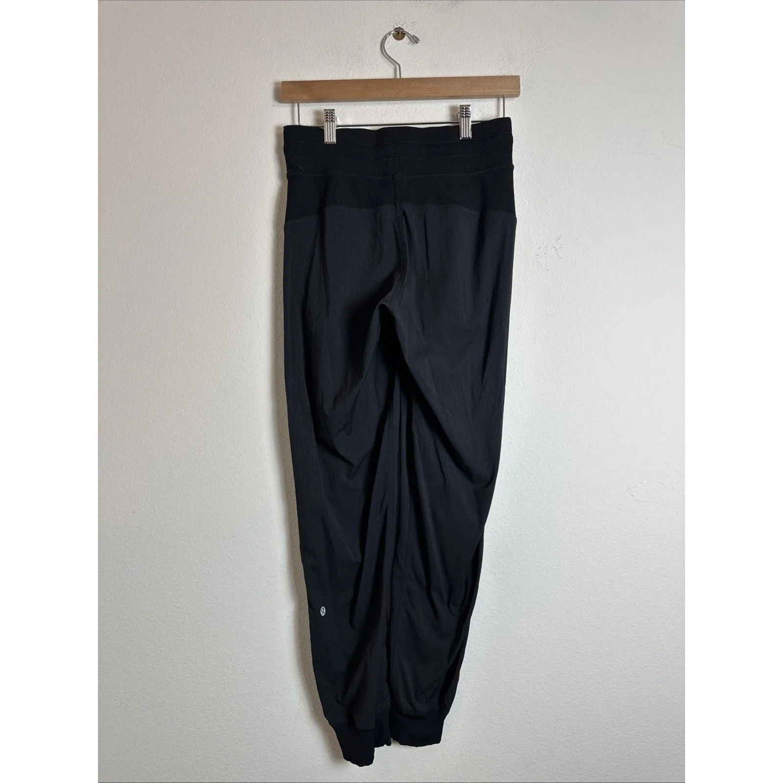 Lululemon Dance Studio Jogger Mid - Image 2