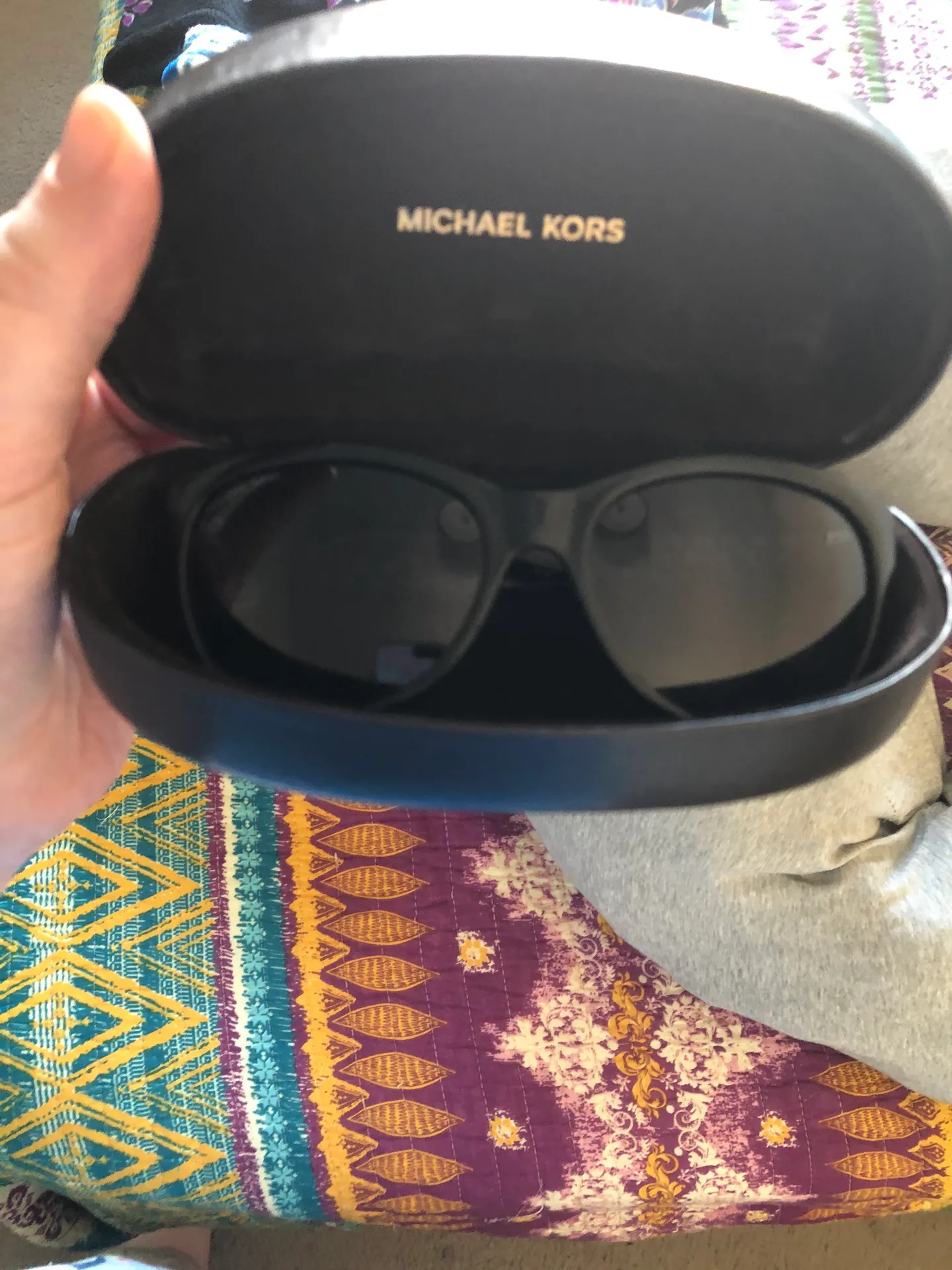 Michael Kors Sunglasses And Case - Image 4